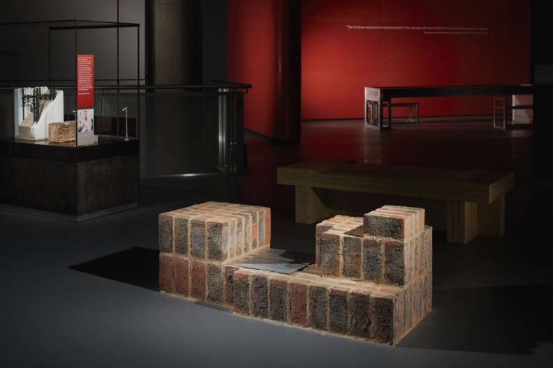 London Science Museum unveils the HyBrick Bench